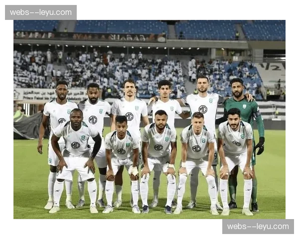 吉达国民马吉拉希缺阵：右路防线因红牌停赛造成战术隐患